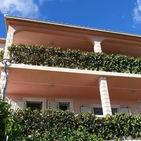 With A Parking Space Rukavac, Vis - 8839 Apartman Rukavac