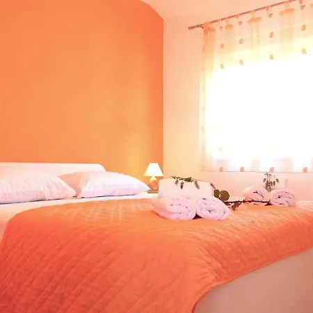 With A Parking Space Rukavac, Vis - 8839 Apartman *
