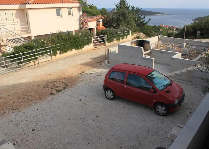 Lejlighed With Parking Space Rukavac, Vis - 8839 *